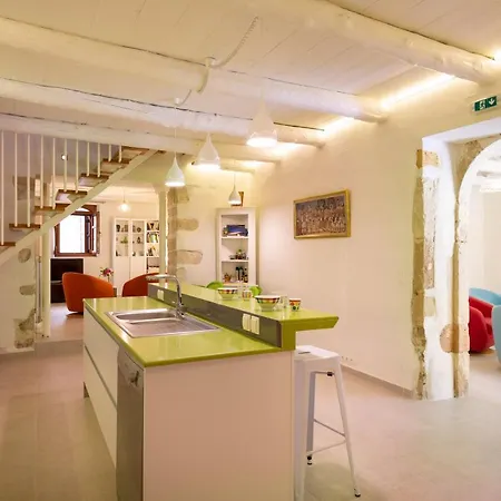 فيلة Byblos Walking Distance To Everything W/heated Pool & Bbq
